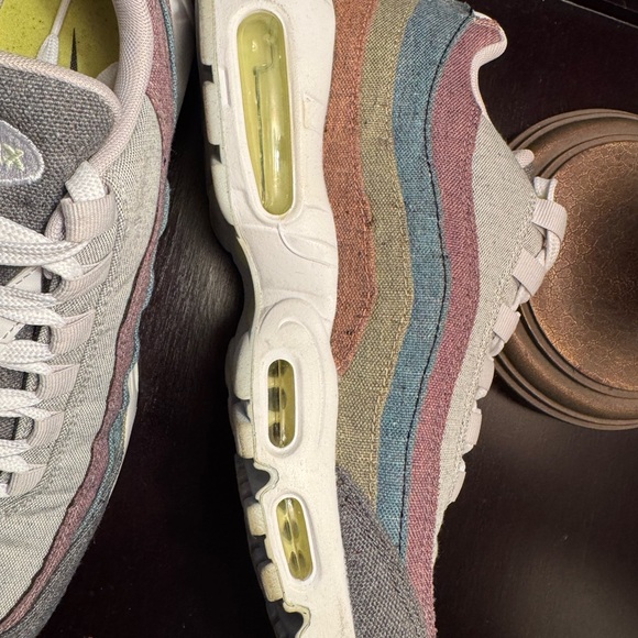 Nike Air Max Men's Shoes - Grey and White - Picture 3 of 6